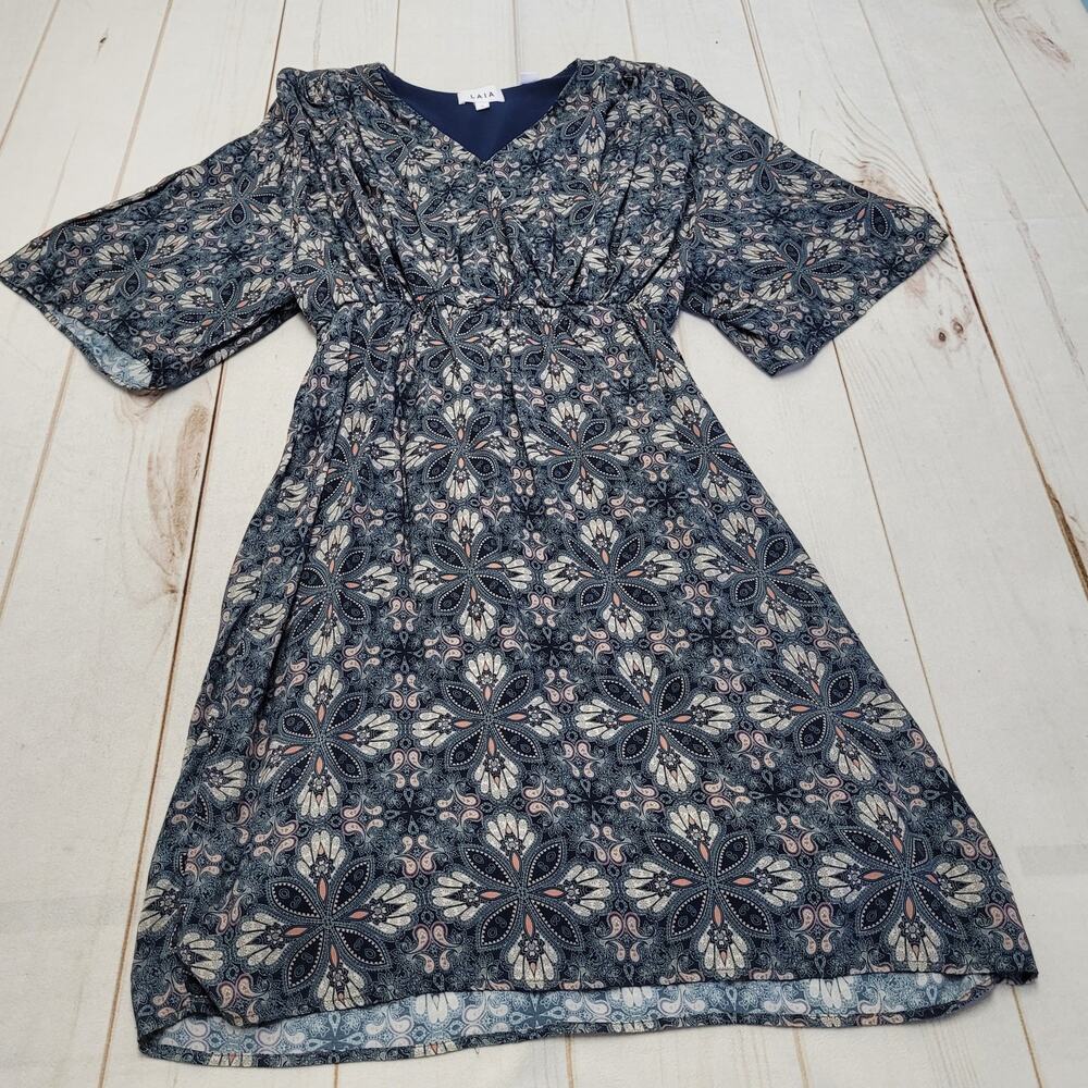 Laia Anthropologie botanical empire waist V-neck breezy dress 4 blue